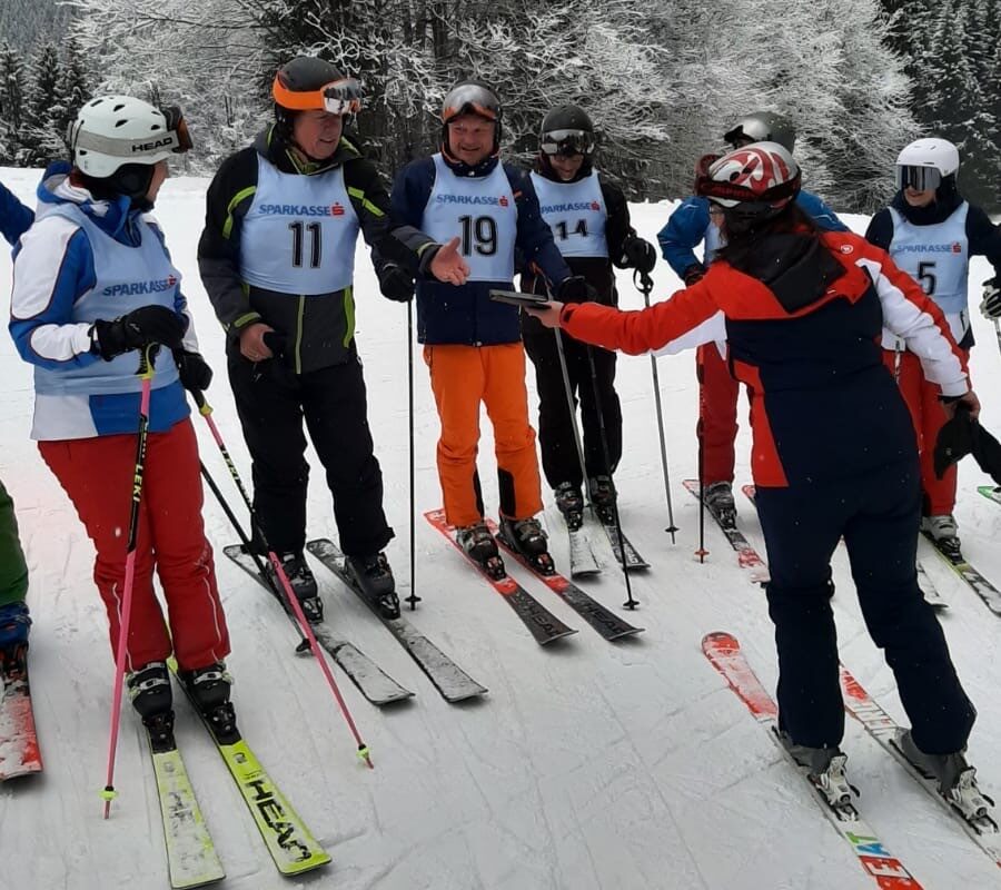 Schitag mit Rennen und Winter Nordic Walking in Lackenhof